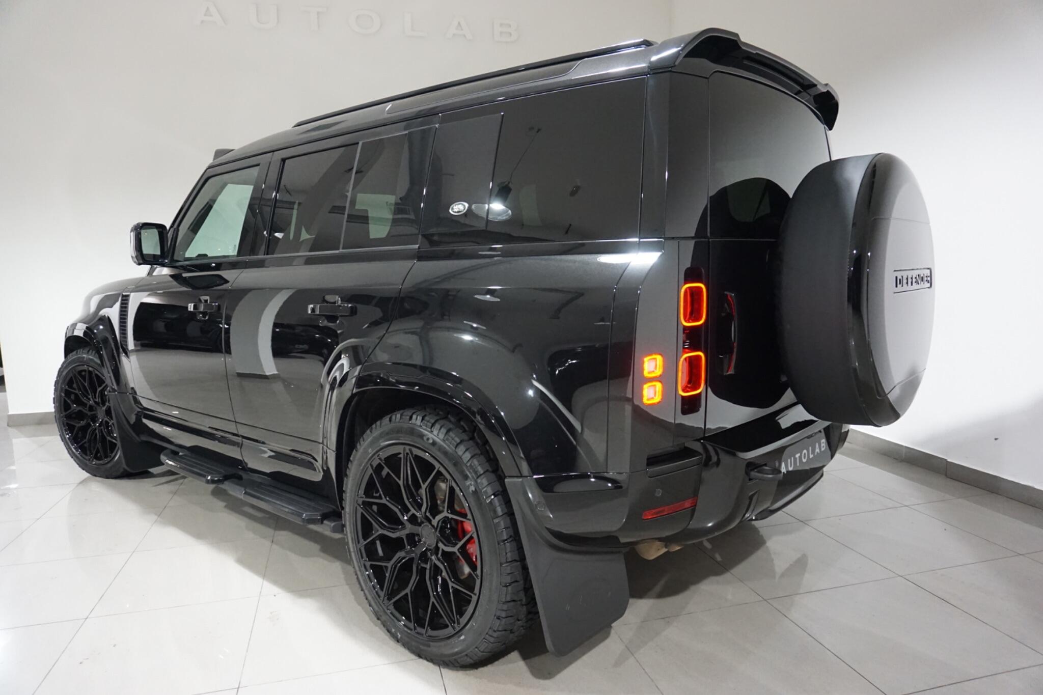 Land Rover Defender 110 3.0 D250 MHEV X-Dynamic HSE SUV 5dr Diesel Auto 4WD Euro 6 (s/s) (250 ps)